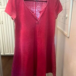 Z Supply Short Sleeve Tee dress in red